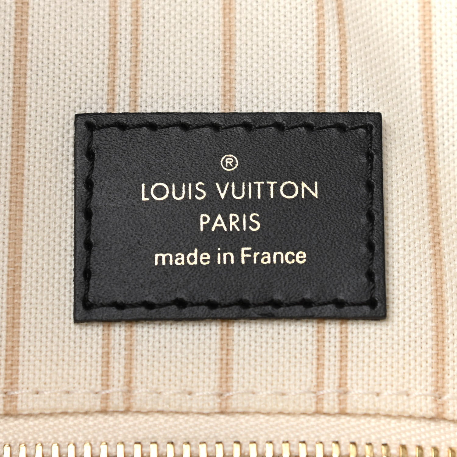 Louis Vuitton Monogram Giant Jungle Onthego GM Ivory 6 of 10
