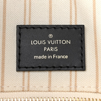 Louis Vuitton Monogram Giant Jungle Onthego GM Ivory 6 of 10