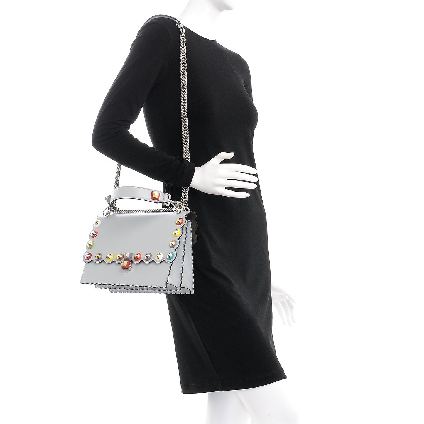 Vitello Liberty Scalloped Spike Studded Kan I Shoulder Bag Grigio Perla Multicolor