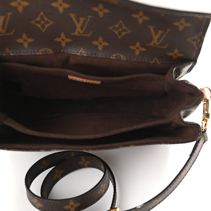 Louis Vuitton Monogram Pochette Metis 5 of 11