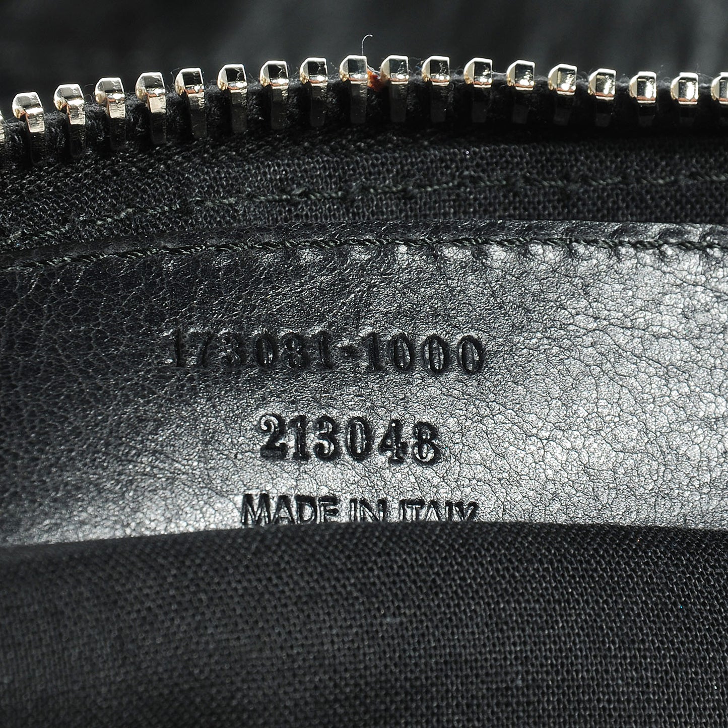 Agneau Giant 21 Silver Hardware Day Hobo Black