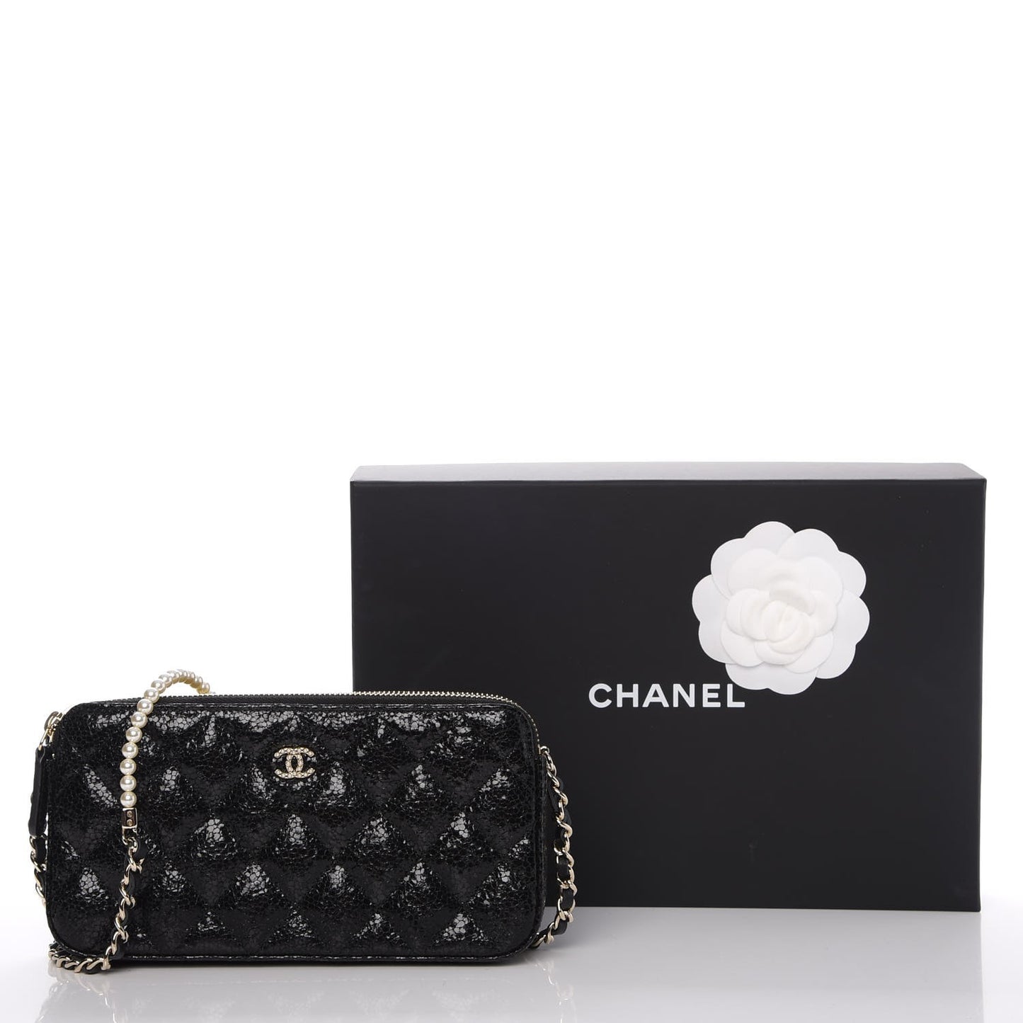 Crackled Patent Calfskin Quilted Small Clutch With Pearl Chain Black