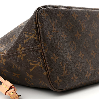 Louis Vuitton Monogram Neverfull MM 8 of 9