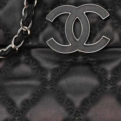Chanel Calfskin Double Stitch Large Hamptons Flap Bag Black 19 of 19