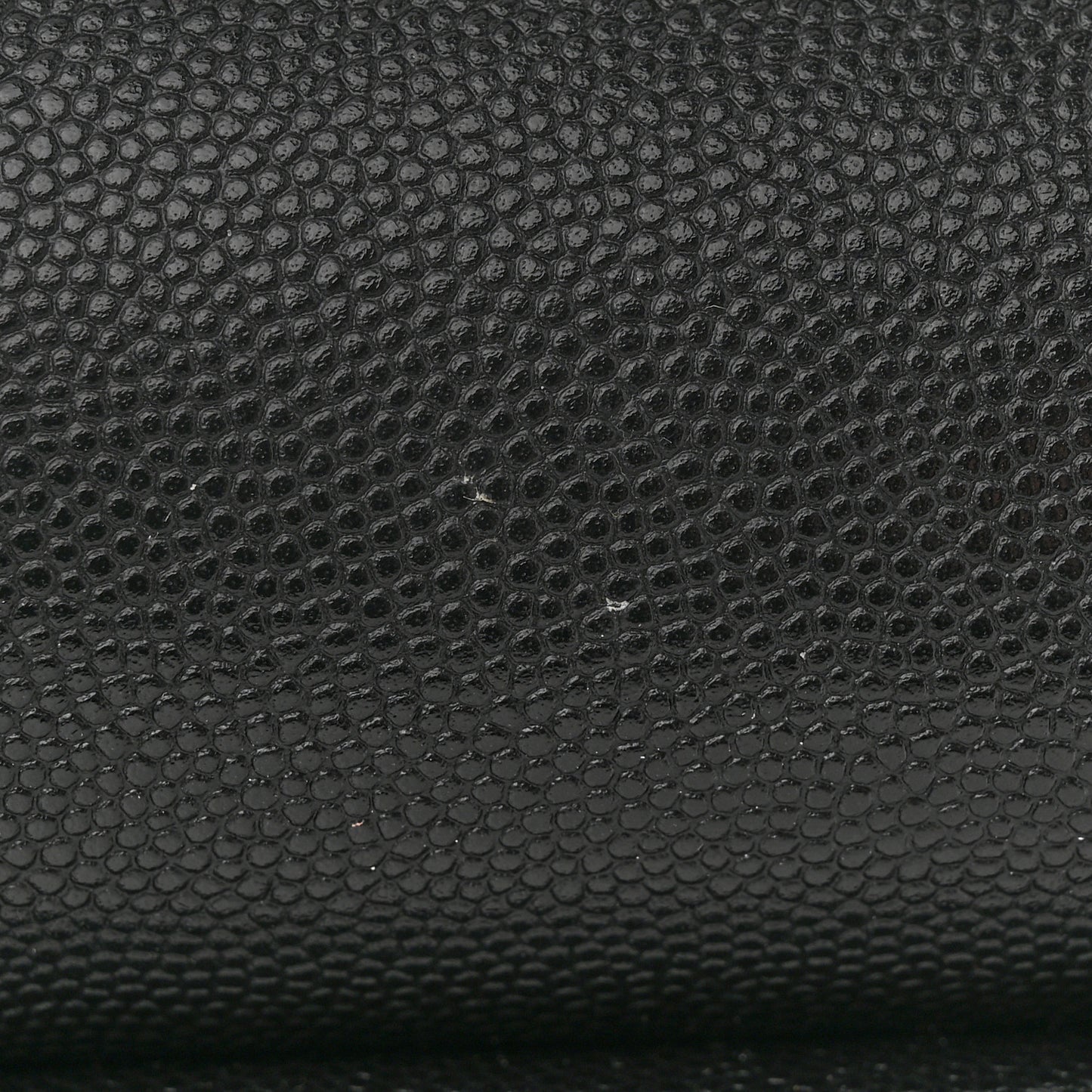 Caviar Quilted New Medium Boy Flap Black