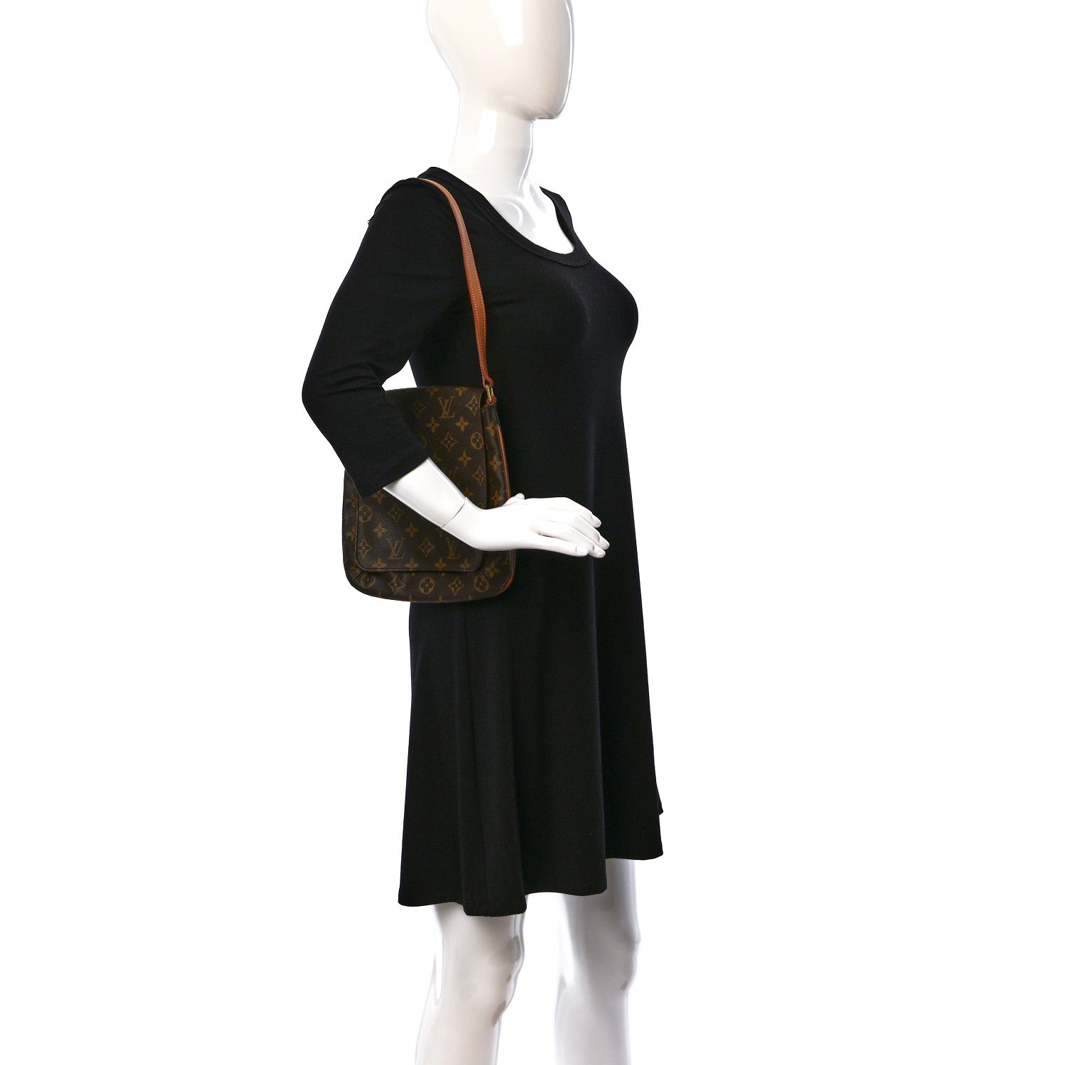 Louis Vuitton Monogram Musette Salsa Long Strap 2 of 9