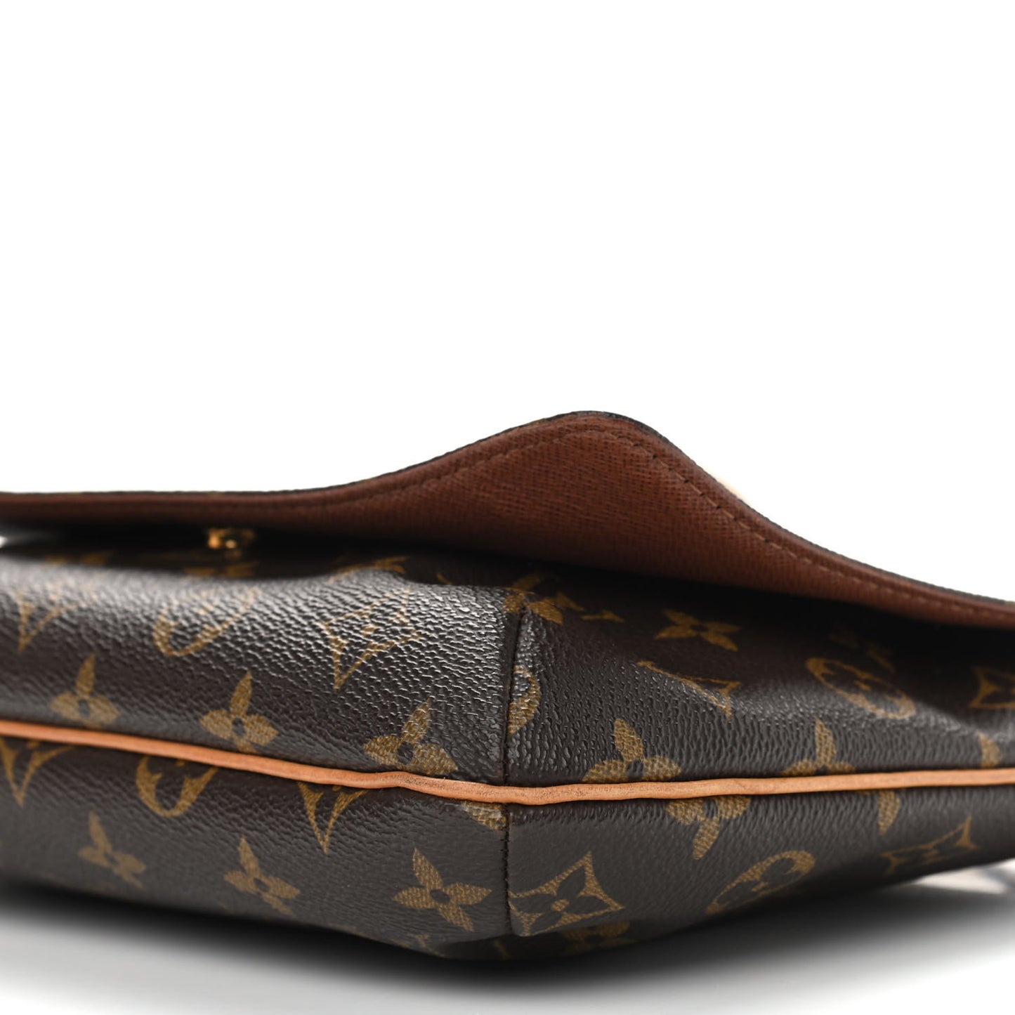 Monogram Musette Tango
