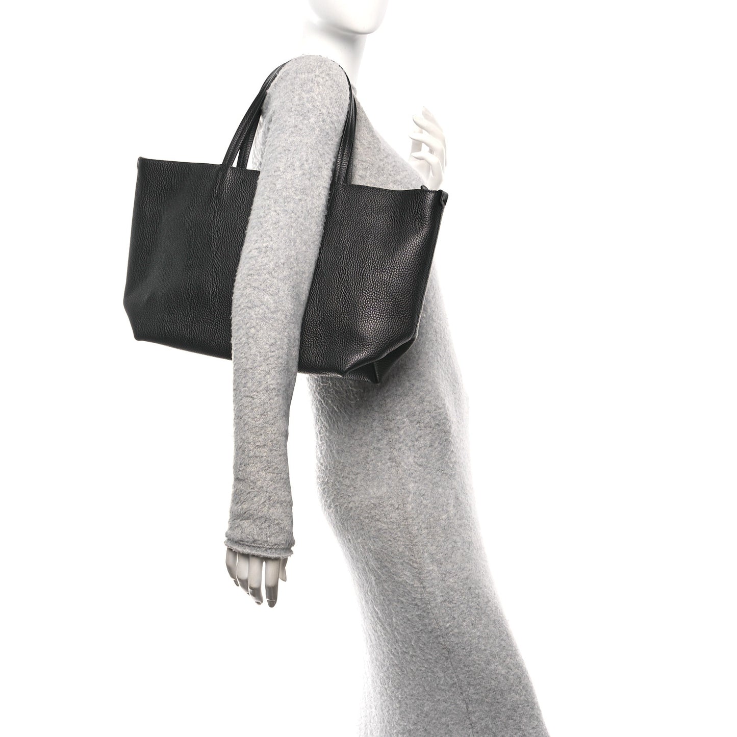 Calfskin Medium Tote Black