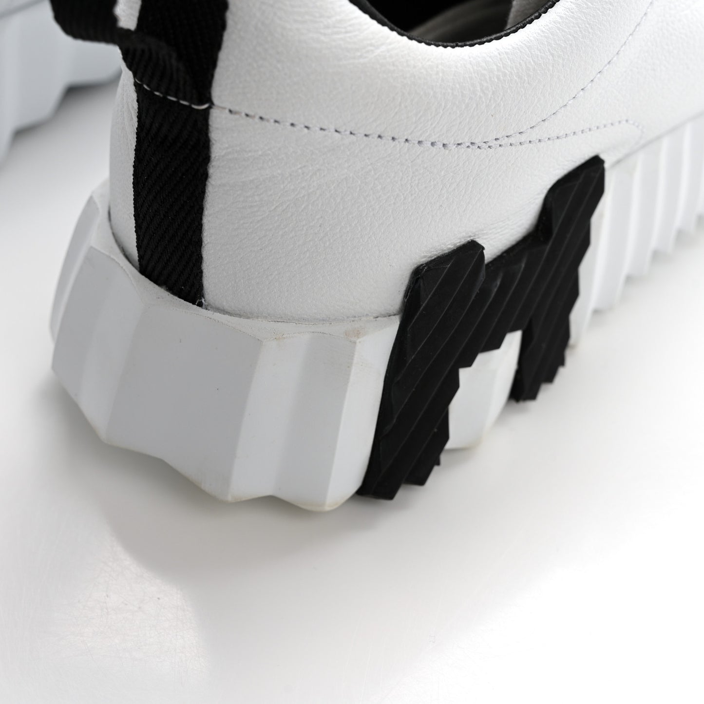Sport Goatskin Suede Goatskin Womens Bouncing Sneakers 39 White Black