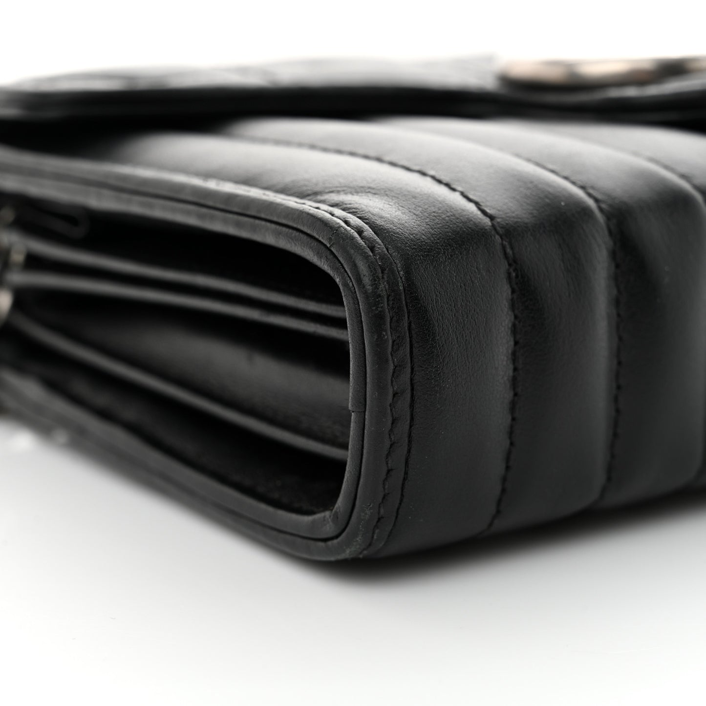 Calfskin Matelasse Aria GG Marmont Chain Wallet Black