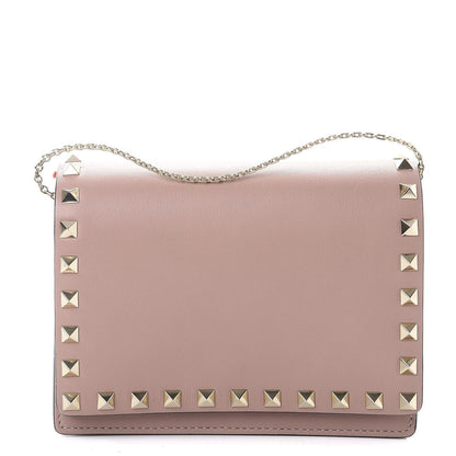 Valentino Garavani Vitello Rockstud Wallet on Chain Poudre 1 of 8