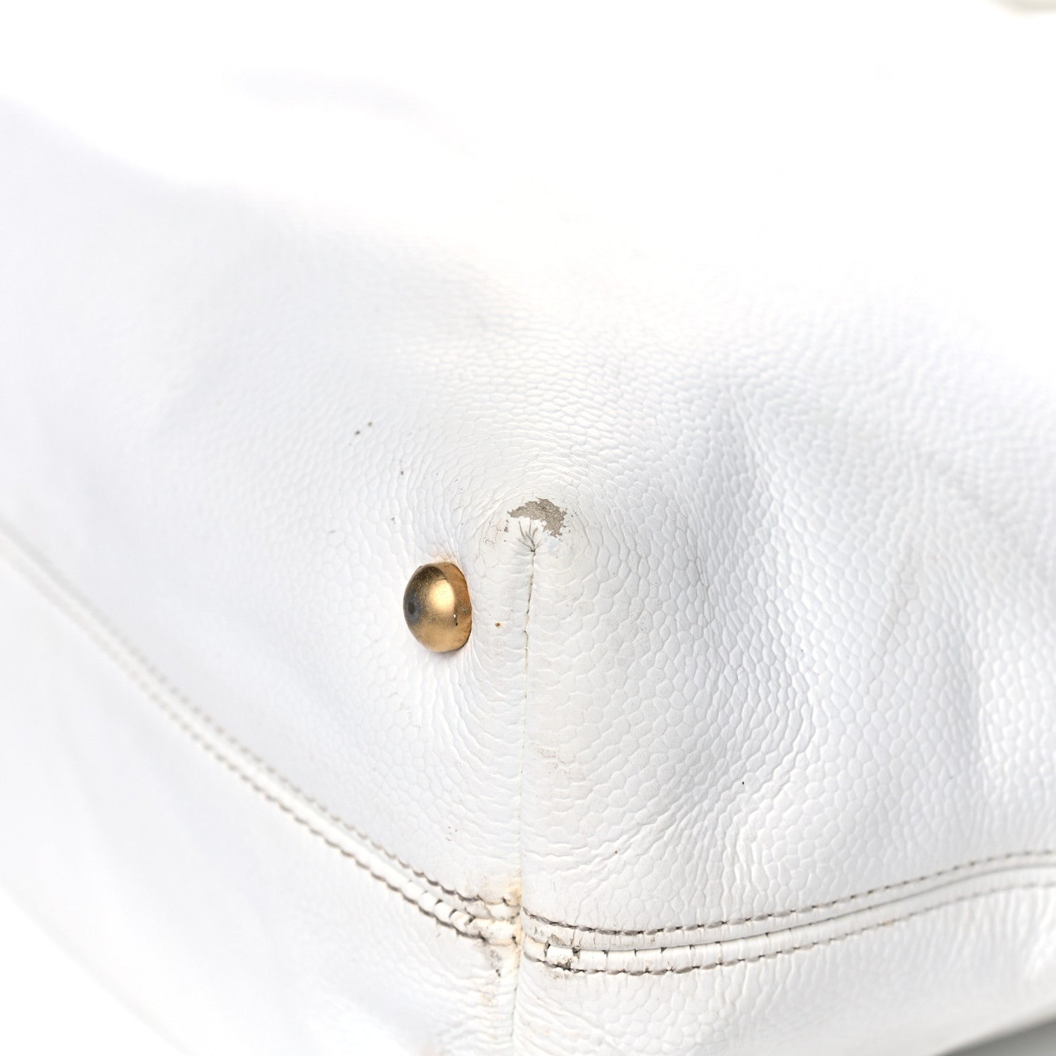 Chanel Caviar CC Tote White 16 of 20