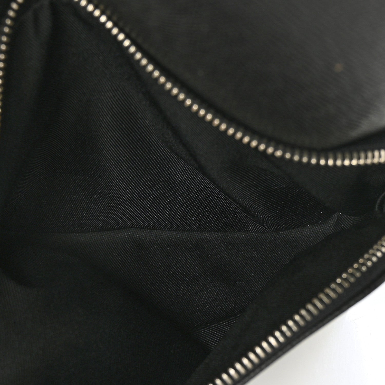 Louis Vuitton Taiga Avenue Sling Bag Ardoise 6 of 9