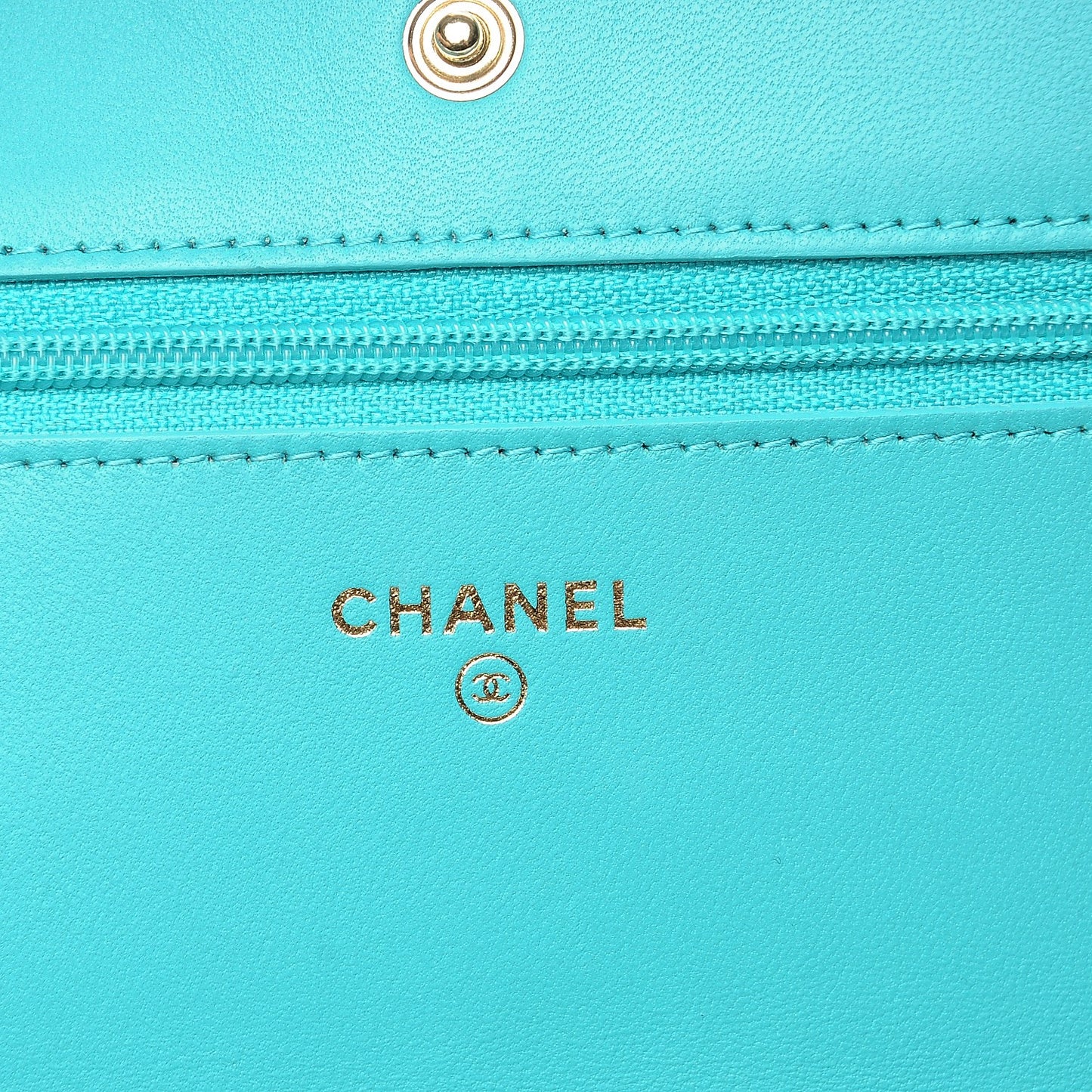 Lambskin Chevron Wallet On Chain WOC Turquoise