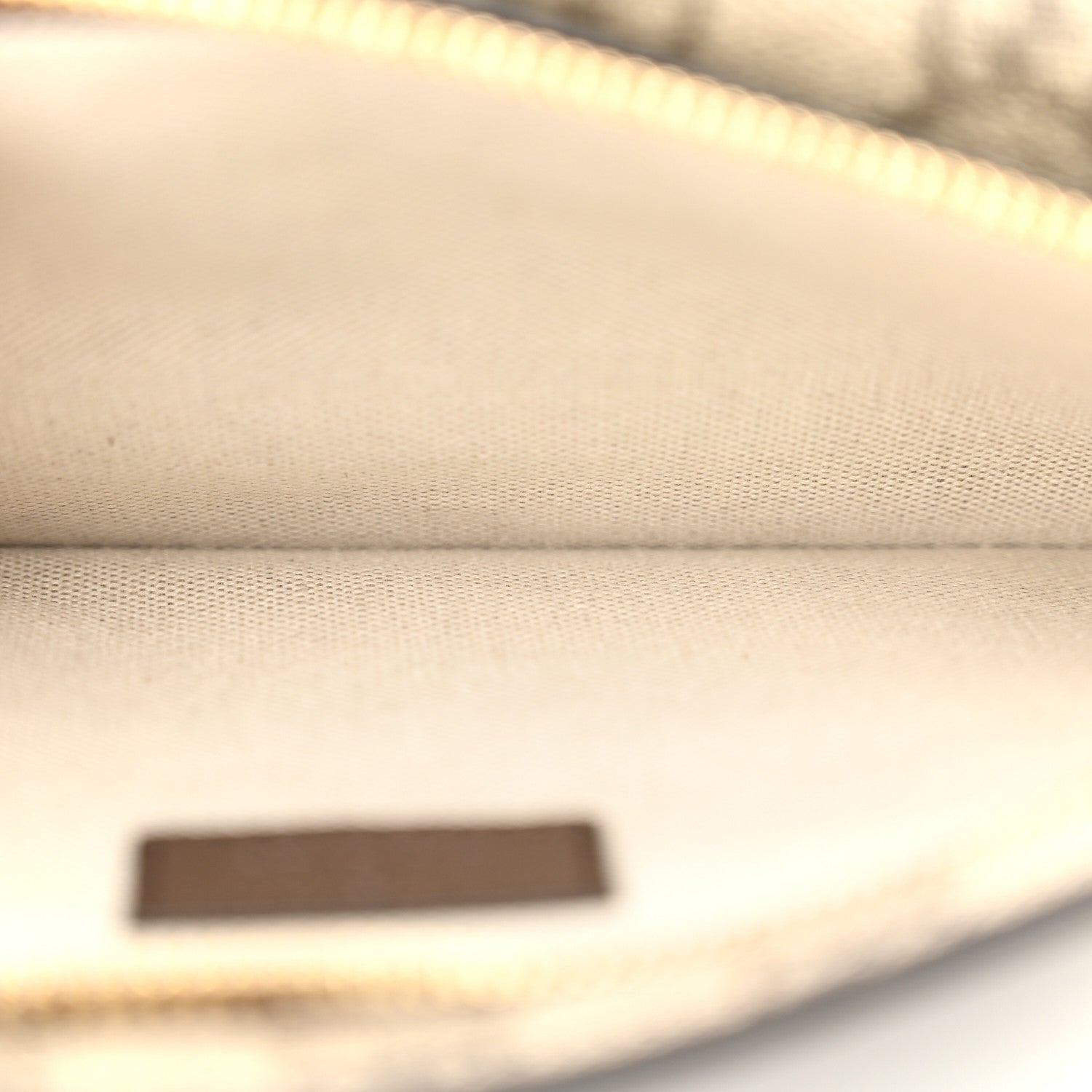 Gucci GG Supreme Monogram Textured Dollar Calfskin Blondie Belt Bag Beige Ebony New Acero 6 of 11