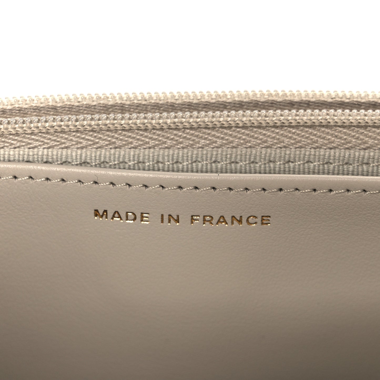 Lambskin Quilted CC Wallet on Chain WOC Light Beige