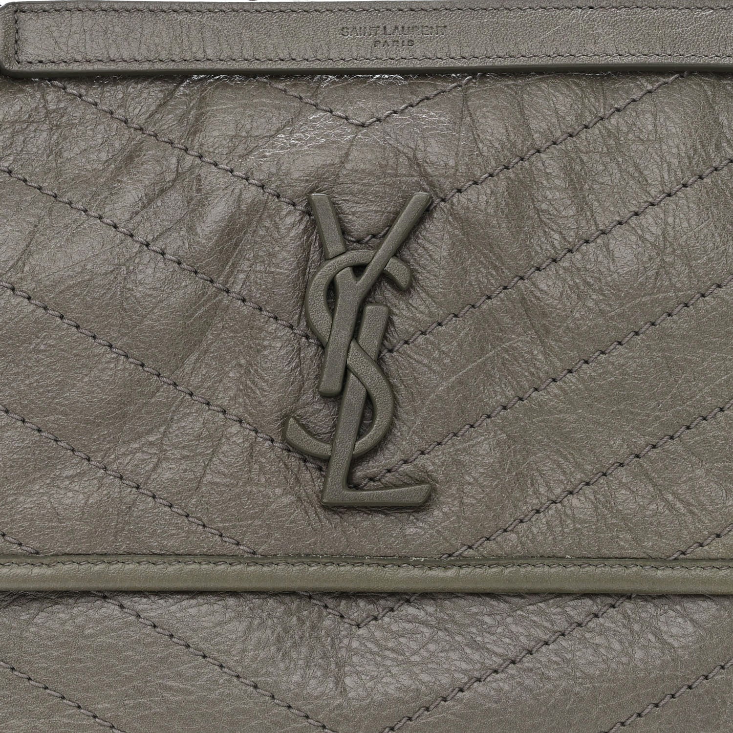 Saint Laurent Crinkled Calfskin Matelasse Monogram Medium Niki Chain Satchel Fog 8 of 11