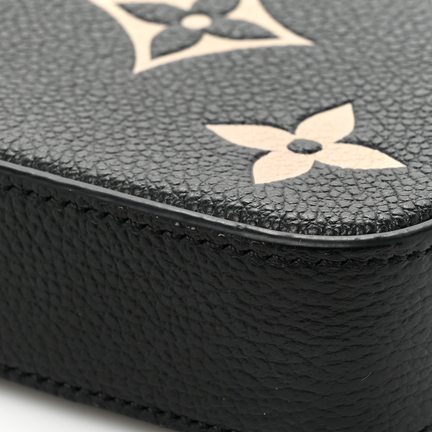 Empreinte Monogram Giant Felicie Pochette Black Beige