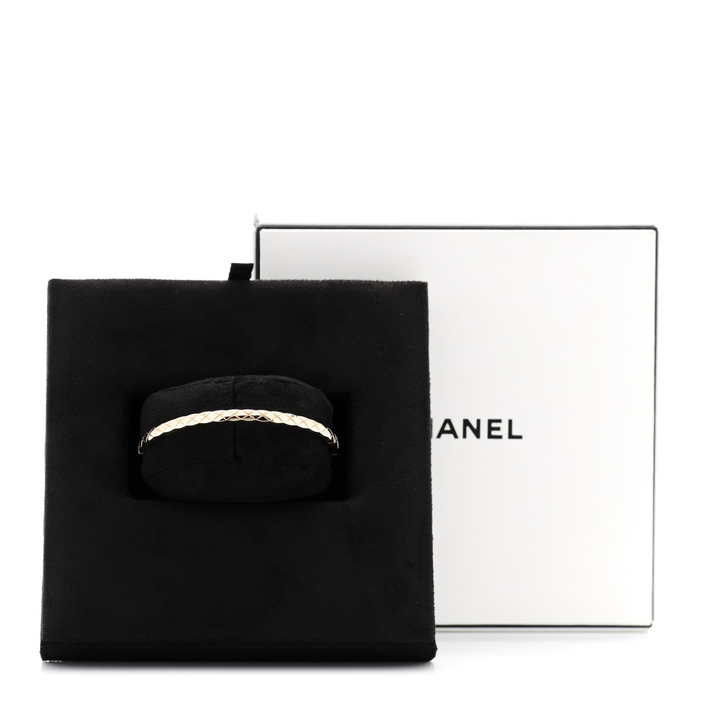 18K Yellow Gold Mini Coco Crush Bangle Bracelet M