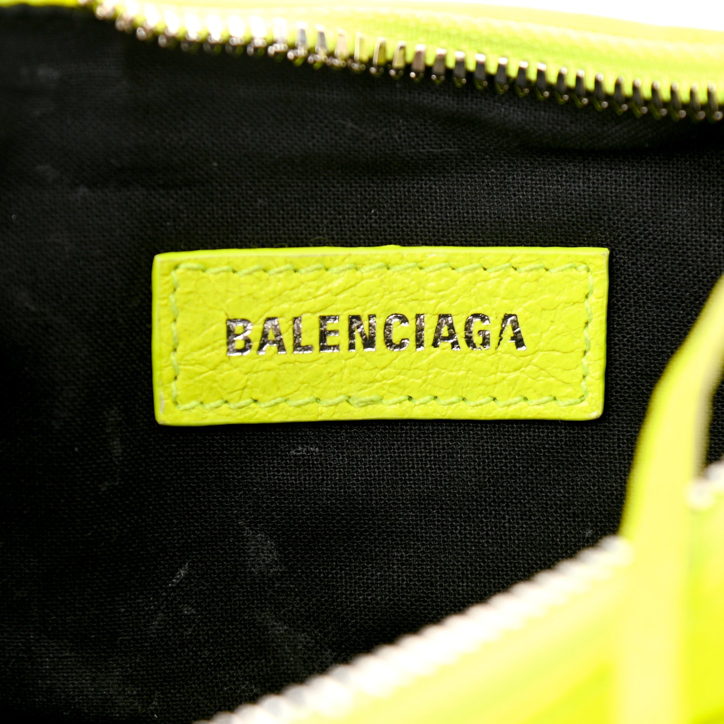 Agneau Arena Le Cagole Shoulder Bag XS Fluo Yellow