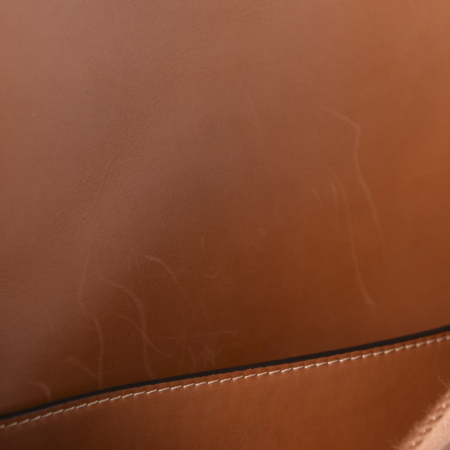 Natural Calfskin Sangle Bucket Bag Tan
