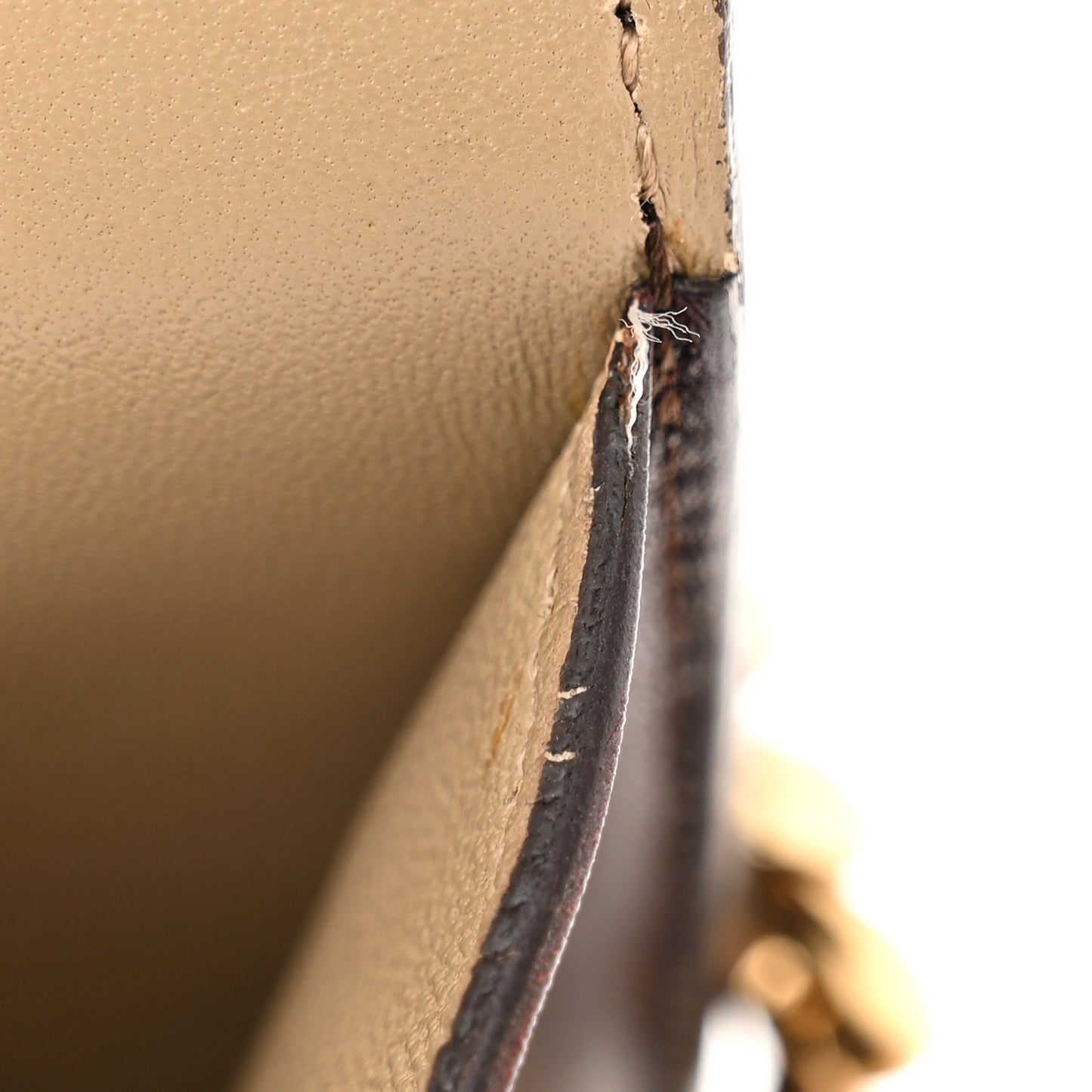 Smooth Calfskin Medium Case Chain Flap Burgundy