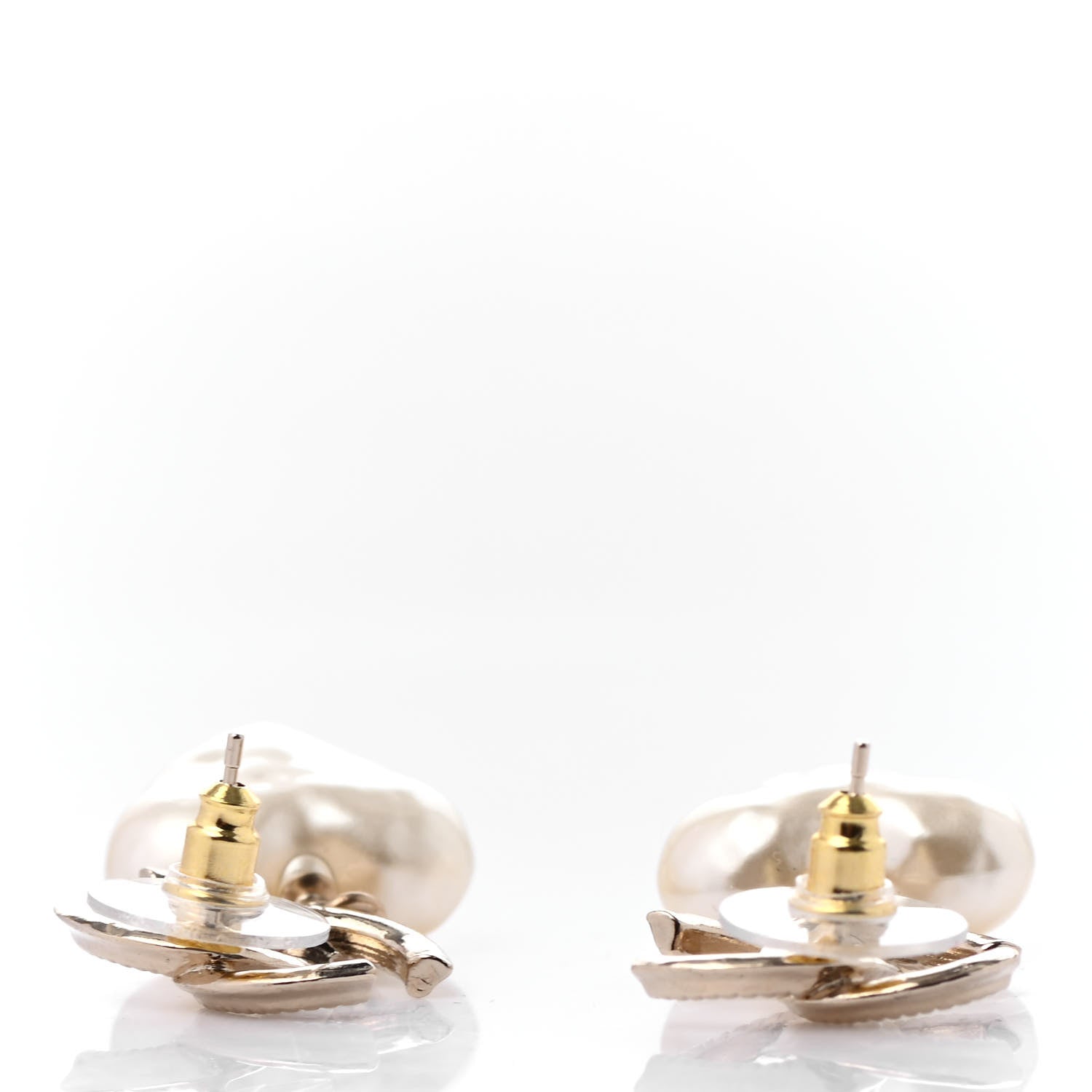 Chanel Pearl CC Heart Drop Earrings Gold 3 of 4