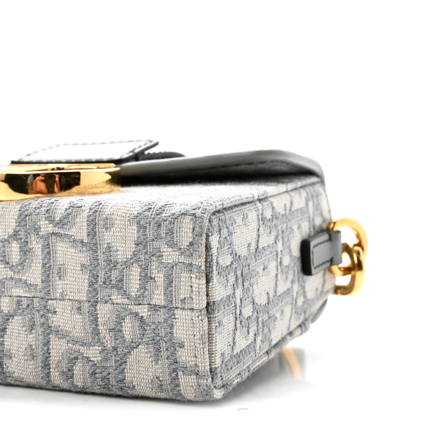 Oblique 30 Montaigne Box Bag Grey