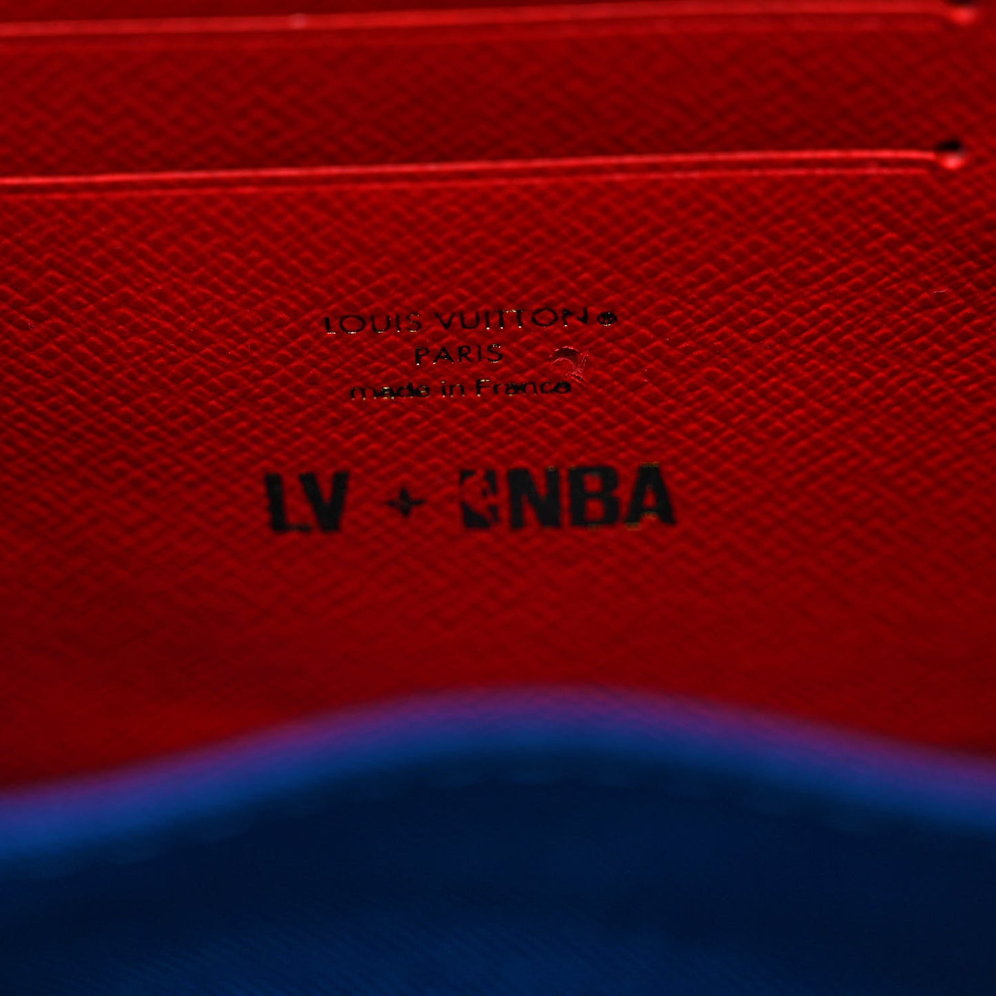 X NBA Monogram Soft Trunk Phone Box