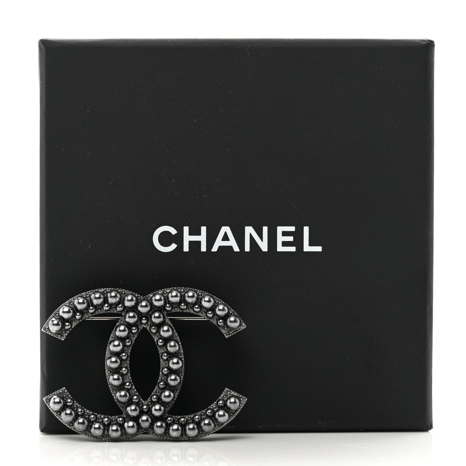 Chanel Ruthenium Pearl CC Brooch Dark Grey 5 of 5