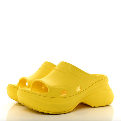 Balenciaga X CROCS Rubber Womens Pool Slides 40 Lemon 4 of 12