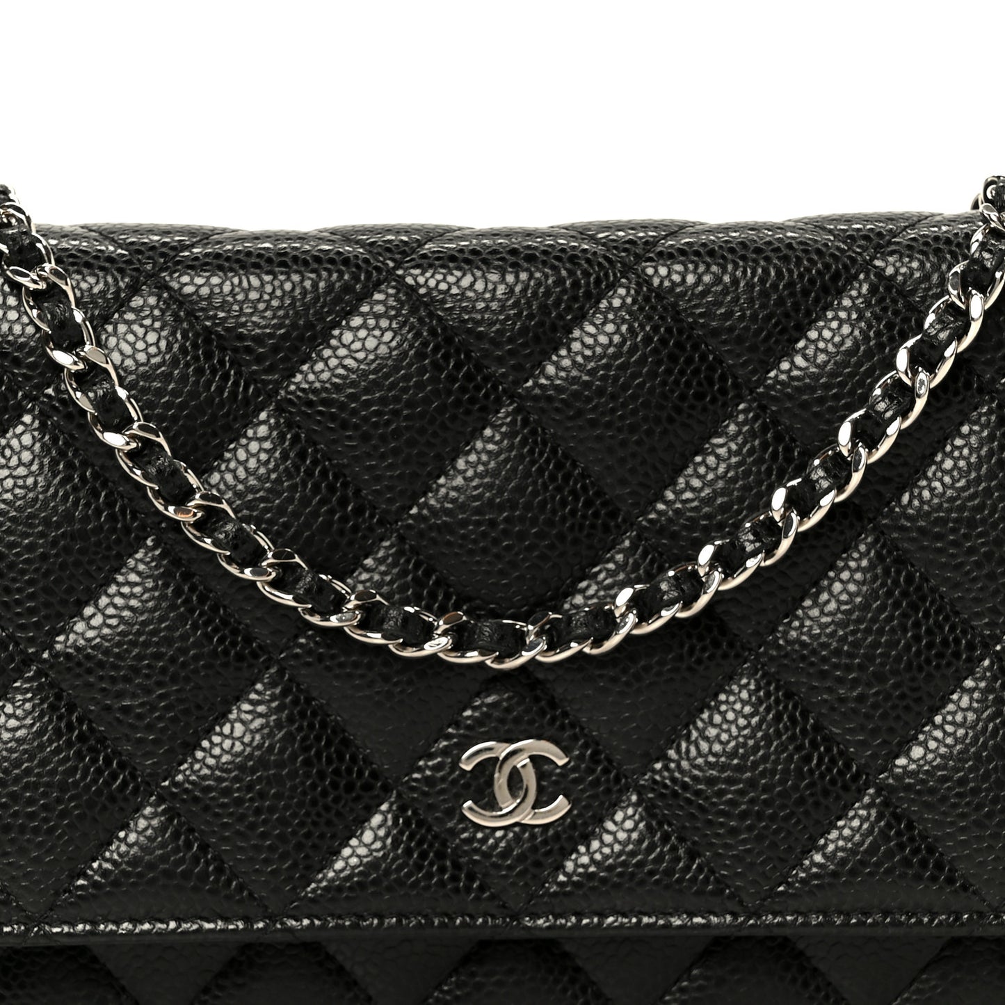 Caviar Quilted Wallet on Chain WOC Black