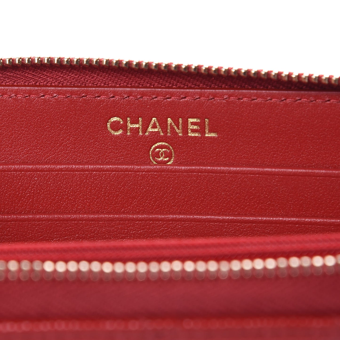 Caviar Quilted Medium Zip Around Wallet Red