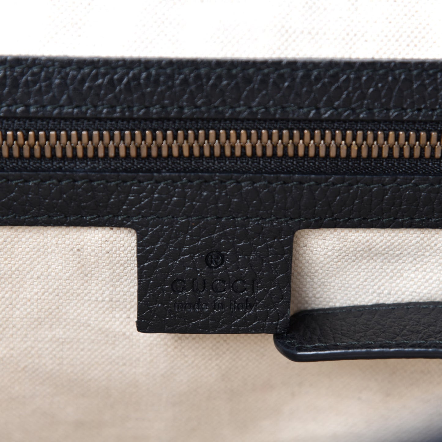 Calfskin GG Marmont Messenger Bag Black