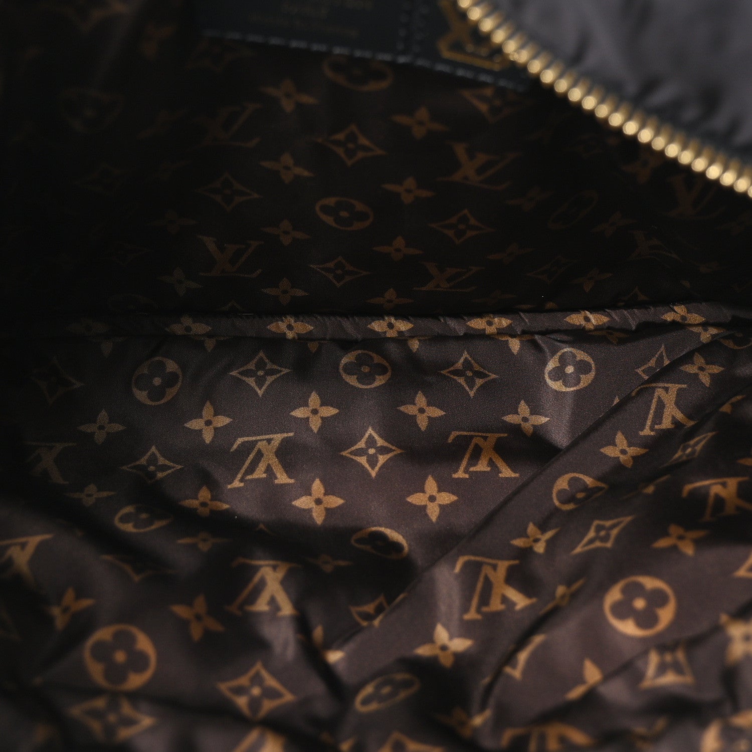 Louis Vuitton Econyl Monogram Pillow Maxi Multi Pochette Accessories Black Fuchsia 5 of 10