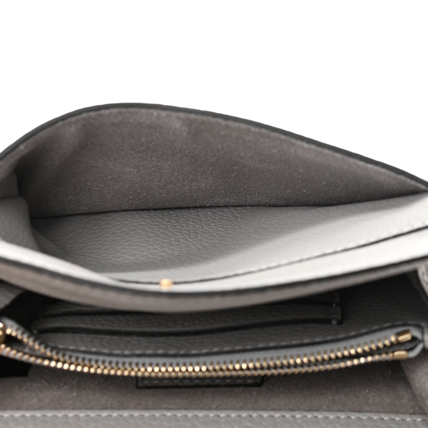 Valentino Garavani Pebbled Calfskin Rockstud Wallet on Chain Pastel Grey 7 of 10