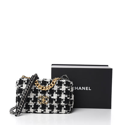 Chanel Tweed Quilted Medium 19 Flap Black Ecru White 10 of 10