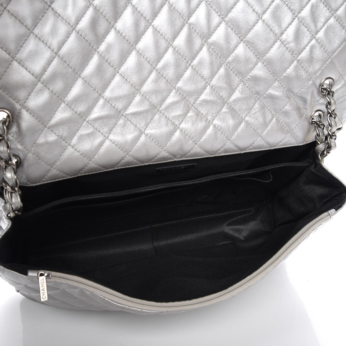 Metallic Caviar Quilted XXL Travel Flap Bag Silver