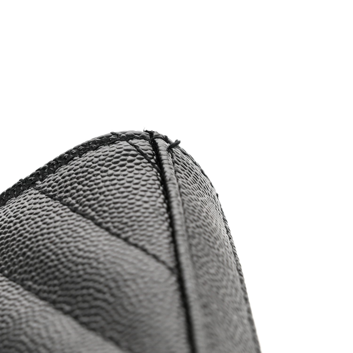 Saint Laurent Grain De Poudre Matelasse Chevron Monogram Monochrome Chain Wallet Black 11 of 12
