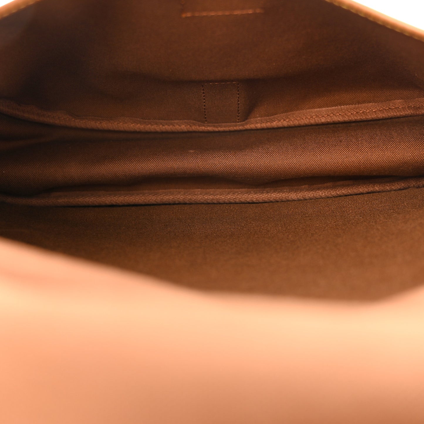 Monogram Saumur 35