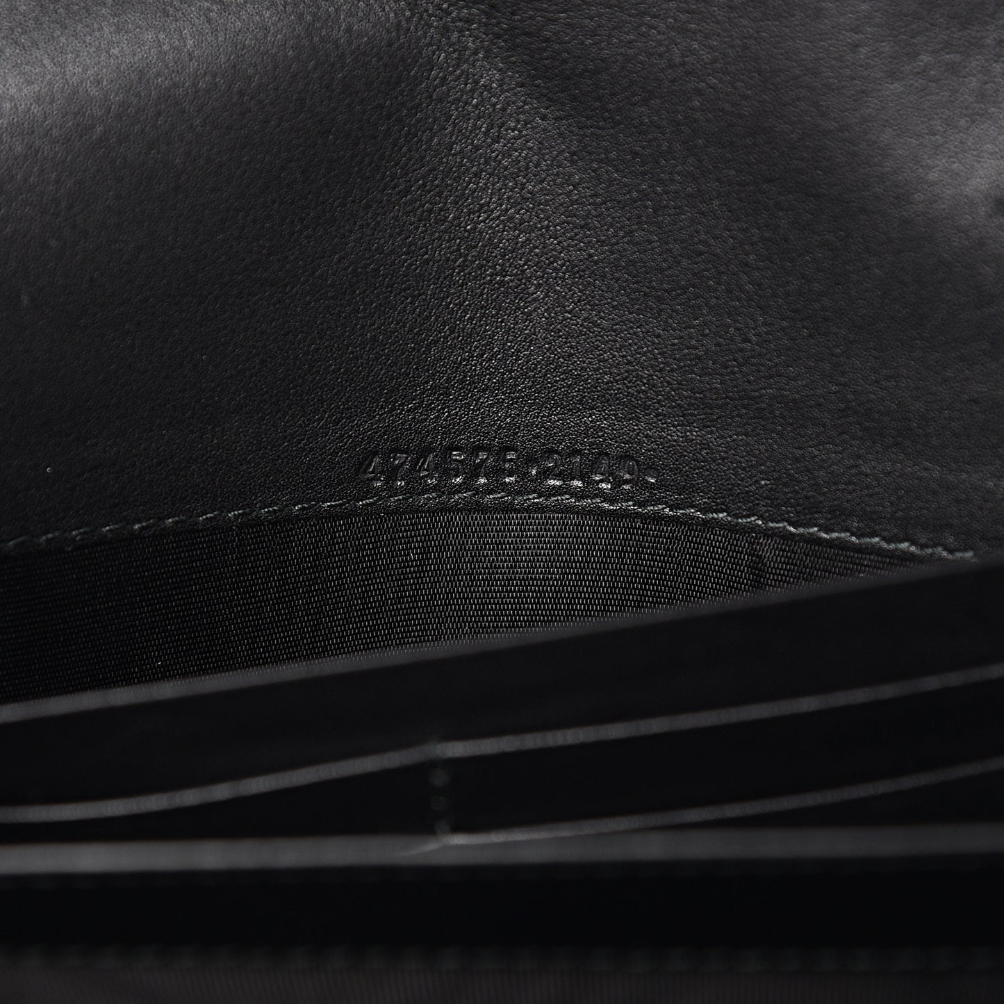 Calfskin Matelasse GG Marmont Chain Wallet Black
