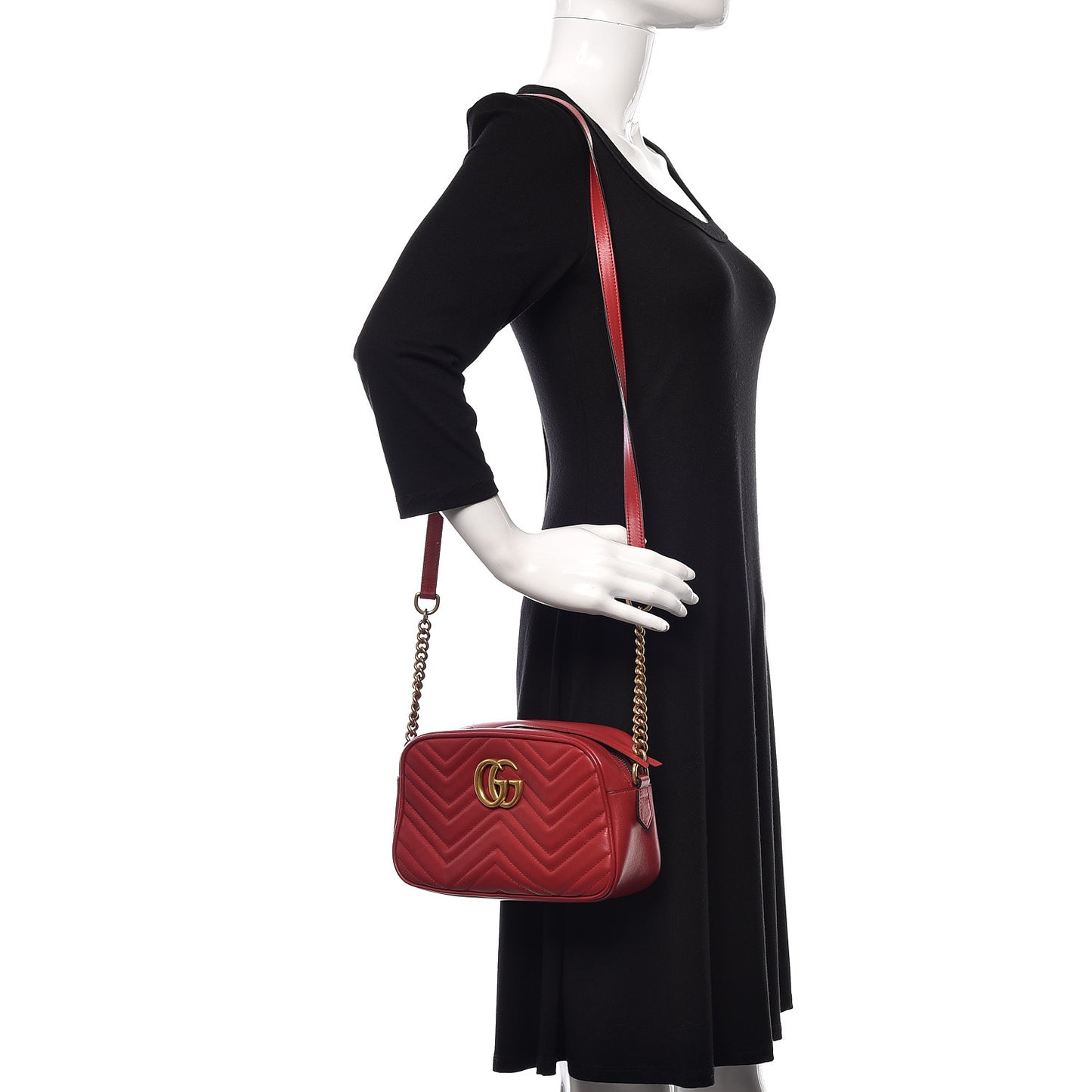 Calfskin Matelasse Small GG Marmont Chain Shoulder Bag Hibiscus Red