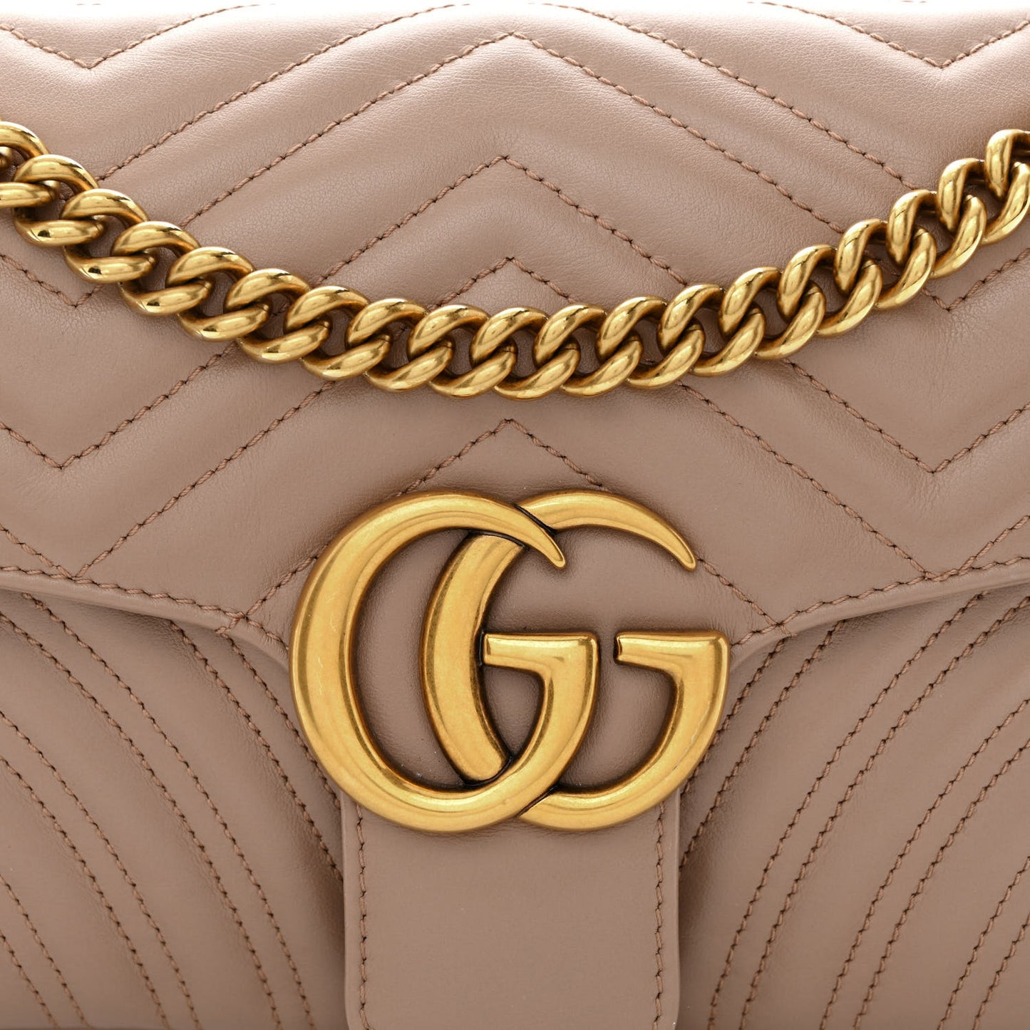 Calfskin Matelasse Small GG Marmont Shoulder Bag Porcelain Rose