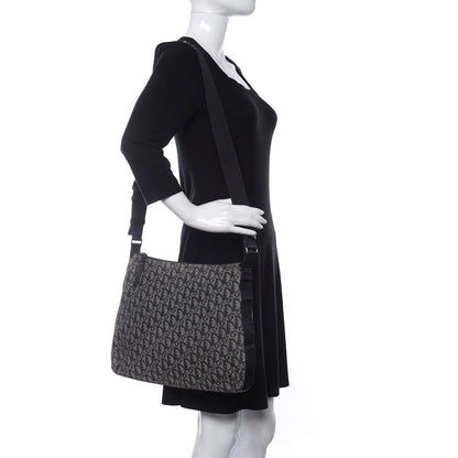 Christian Dior Monogram Messenger Black 2 of 9