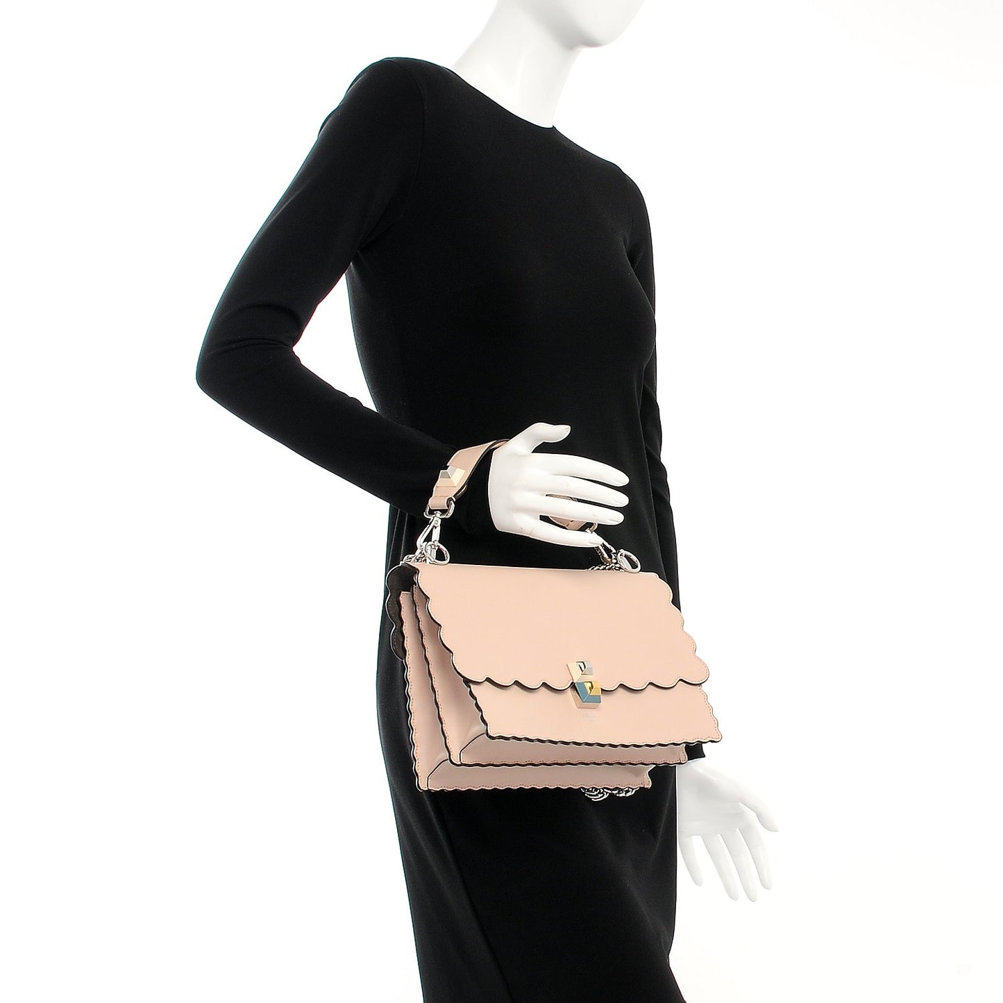 Vitello Liberty Scalloped Studded Kan I Shoulder Bag Plaster