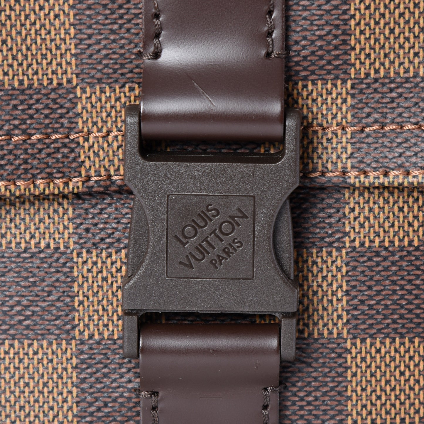Damier Ebene Pochette Melville