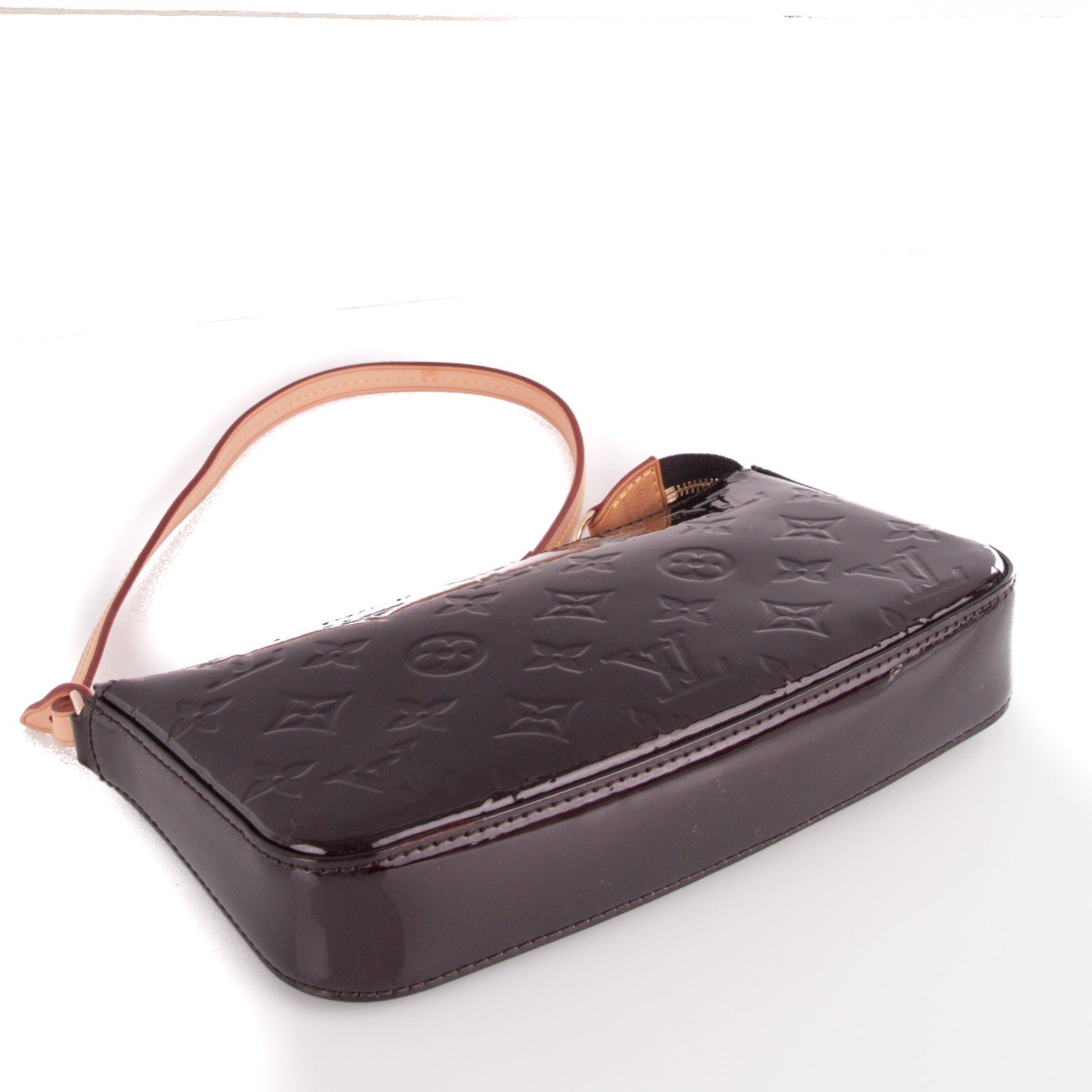 Louis Vuitton Vernis Pochette Accessories NM Amarante 4 of 7