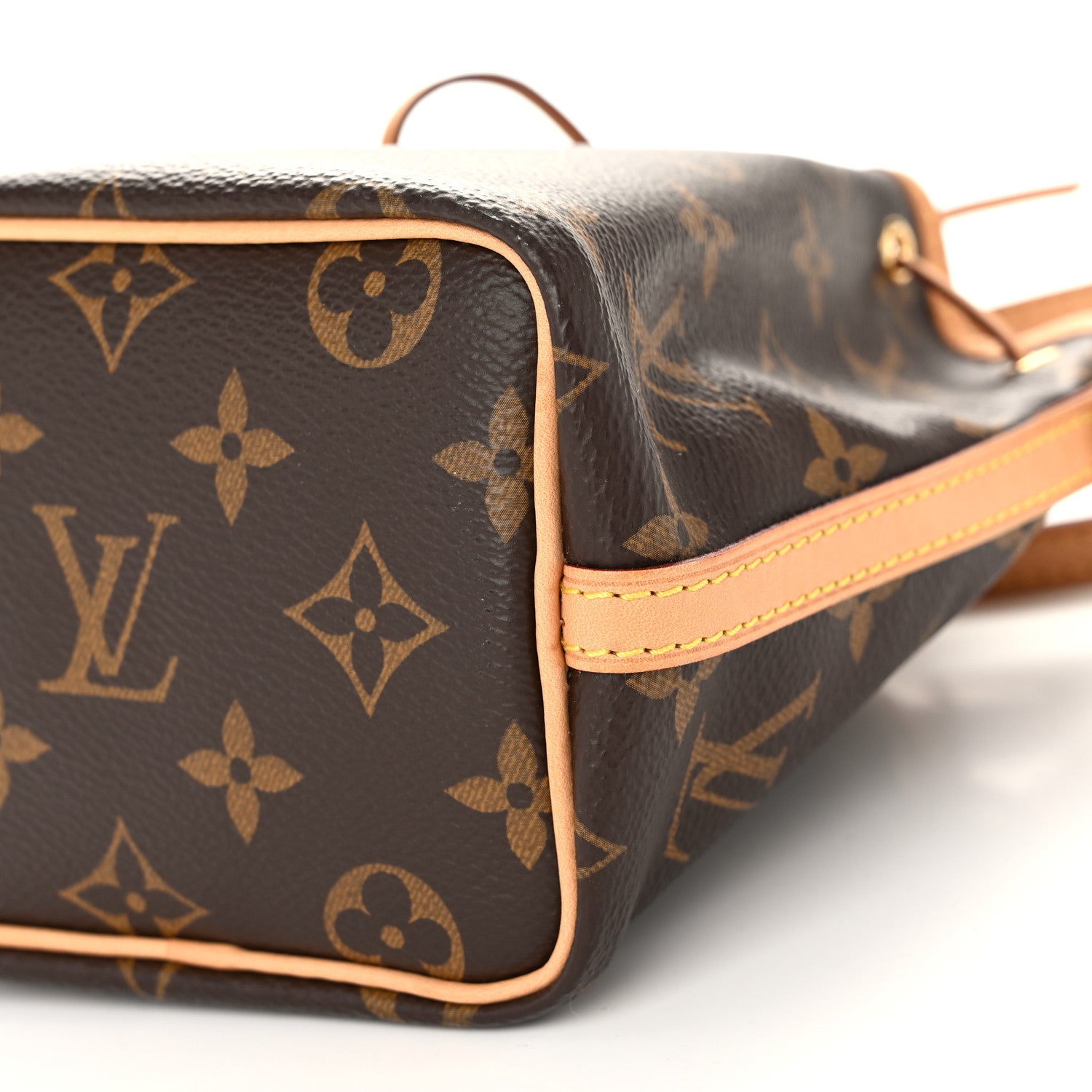 Louis Vuitton Monogram Nano Noe 10 of 10