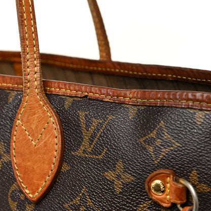 Louis Vuitton Monogram Neverfull MM 21 of 32