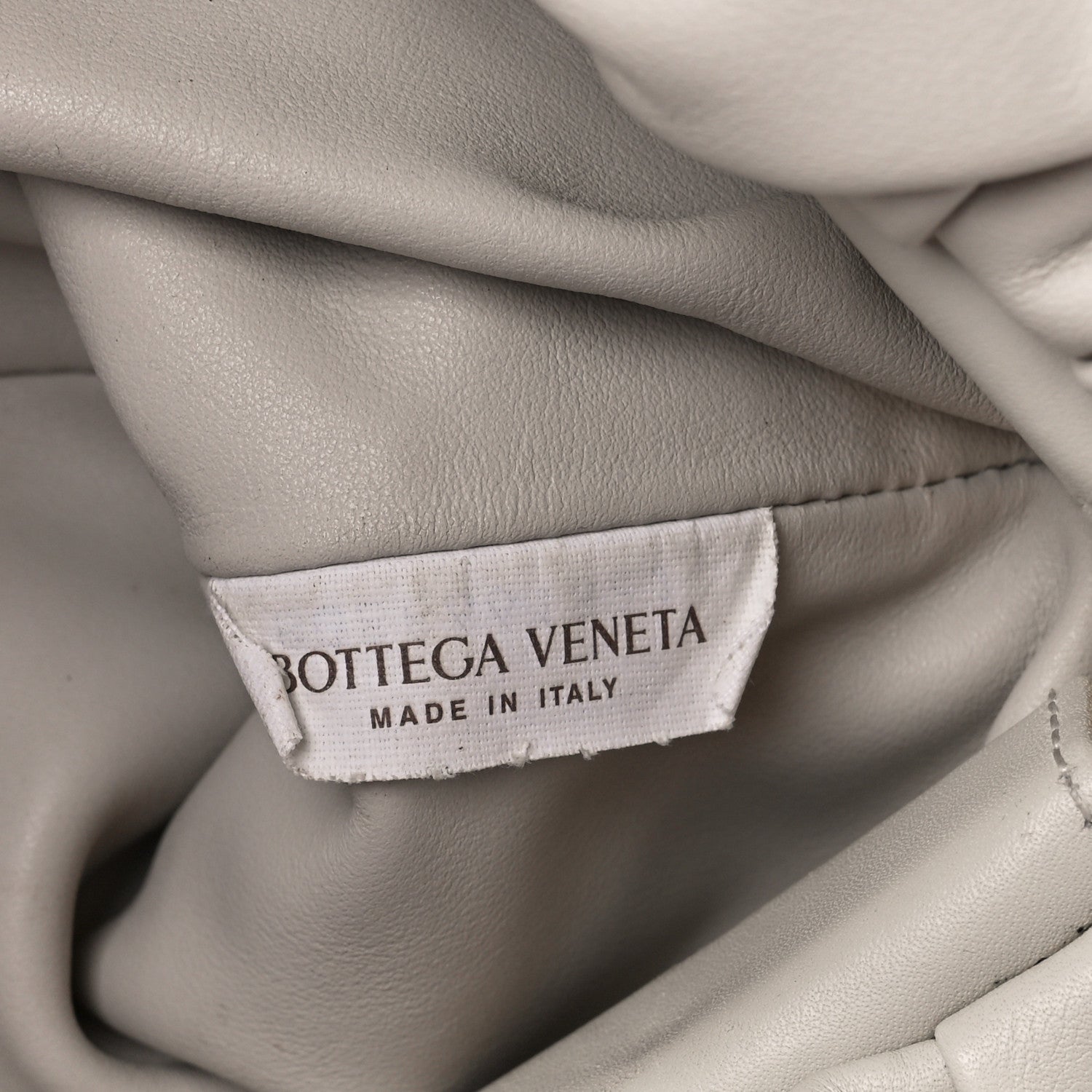 Bottega Veneta Calfskin The Pouch Chain Plaster 7 of 10